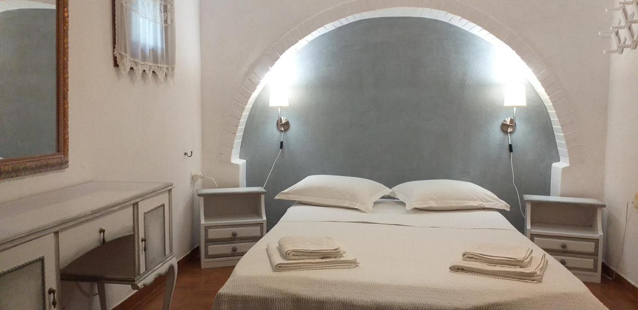 Villa Mantalena Skyros Exterior photo