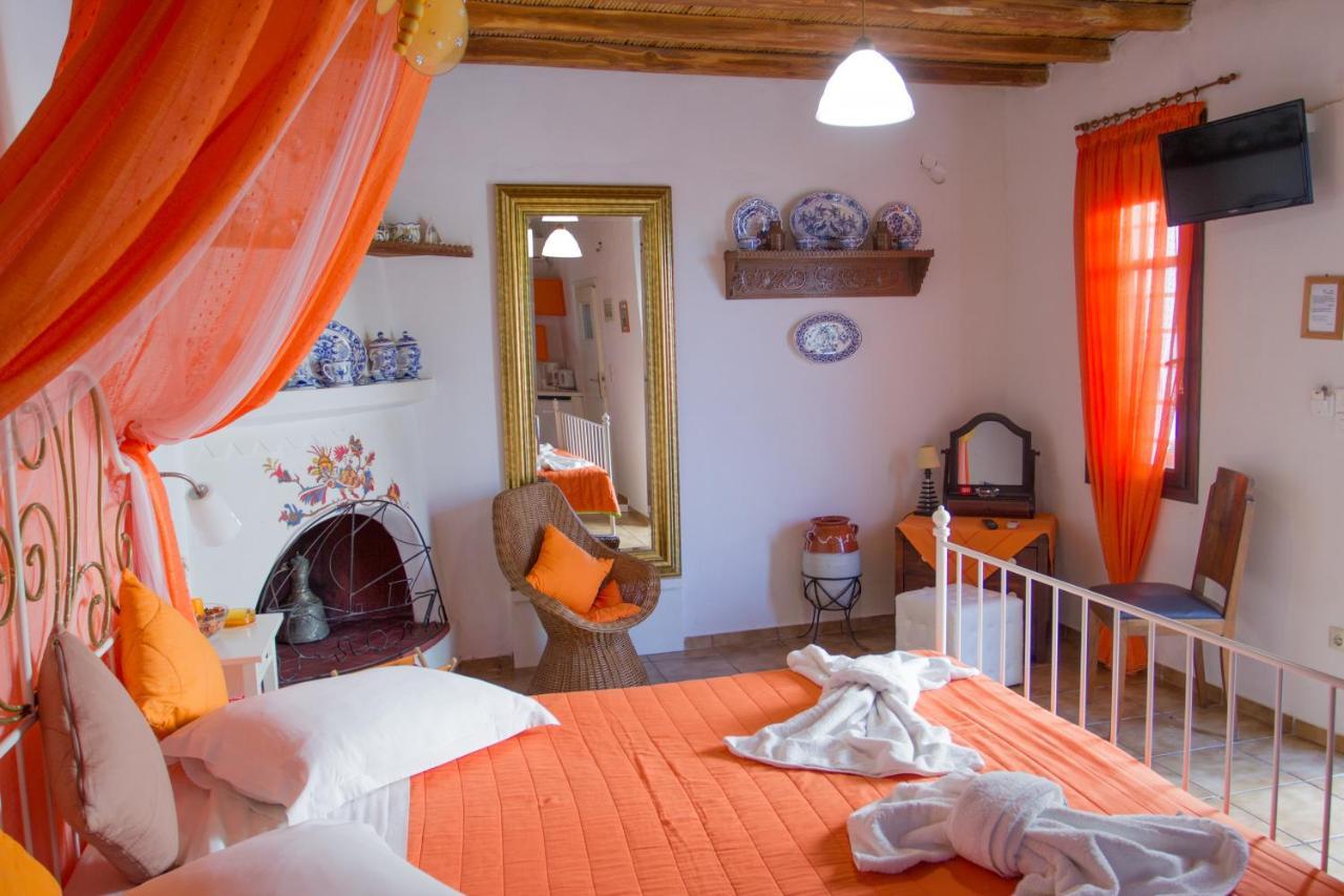 Villa Mantalena Skyros Exterior photo