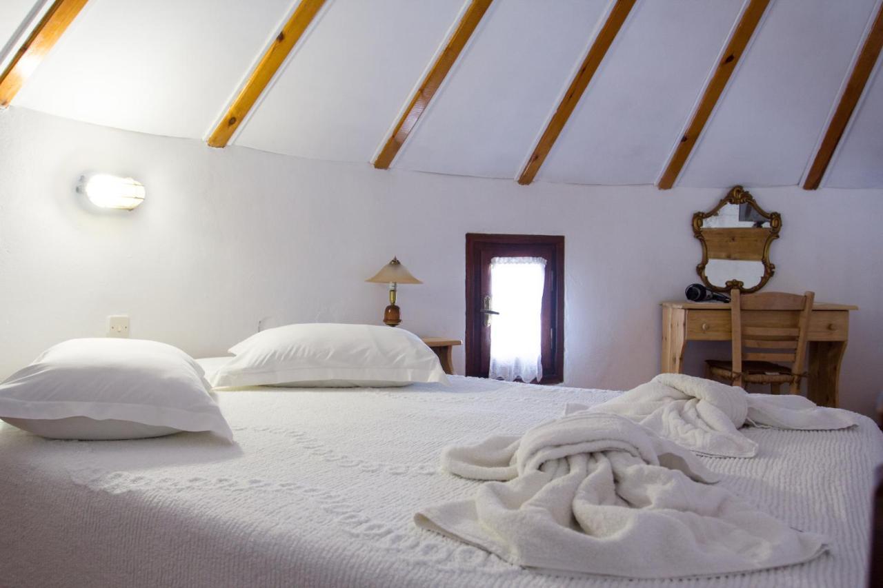 Villa Mantalena Skyros Exterior photo