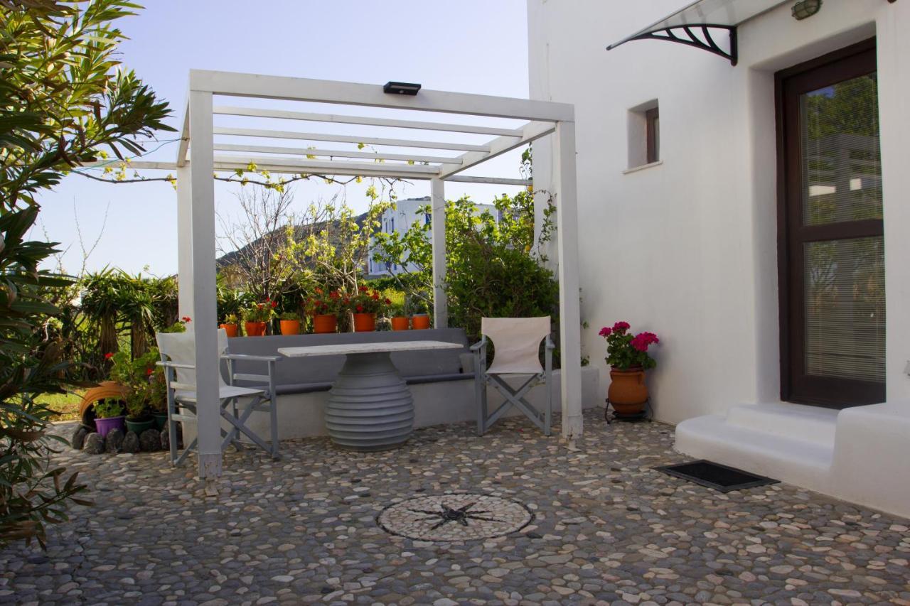 Villa Mantalena Skyros Exterior photo