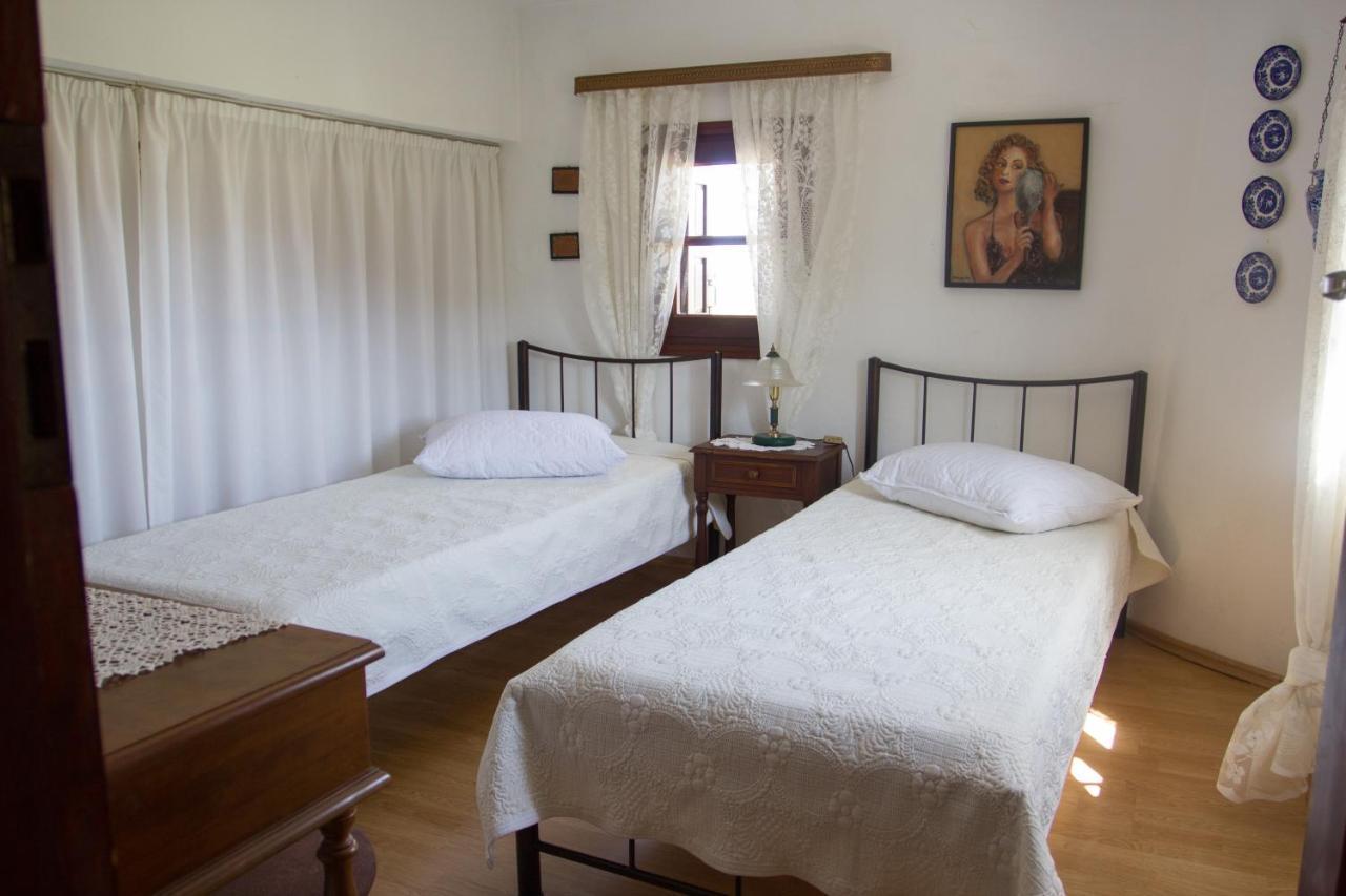 Villa Mantalena Skyros Exterior photo