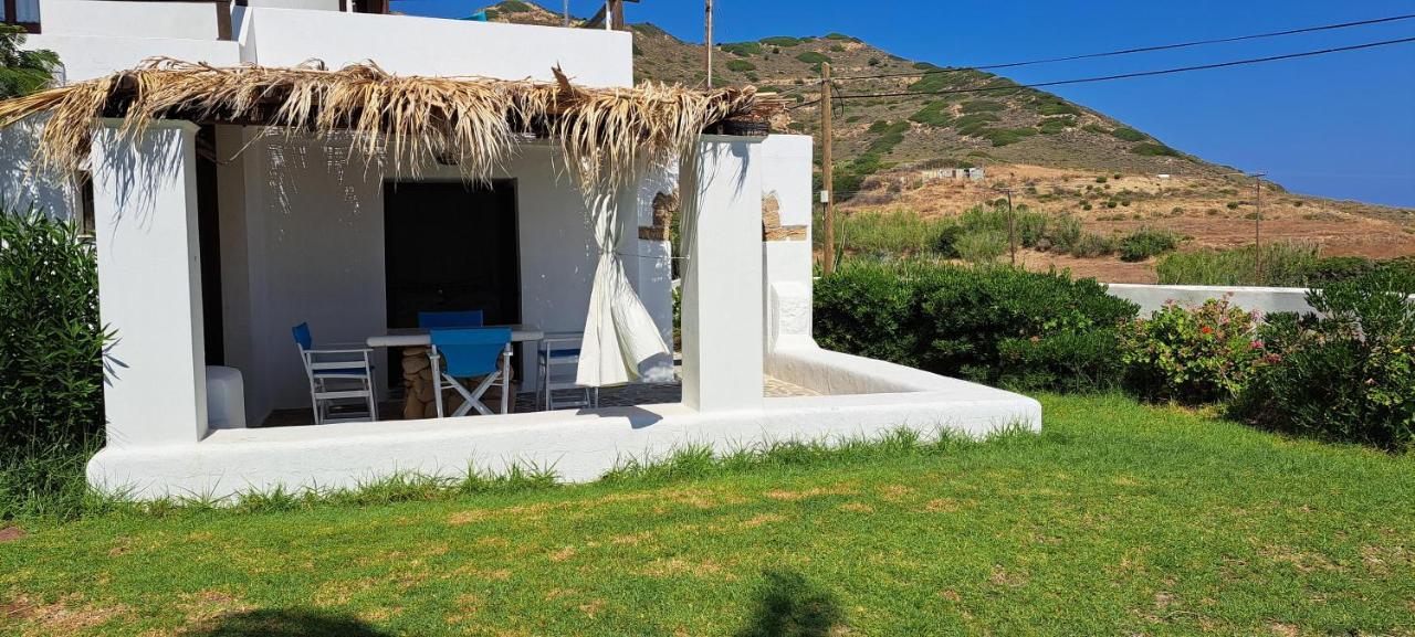 Villa Mantalena Skyros Exterior photo