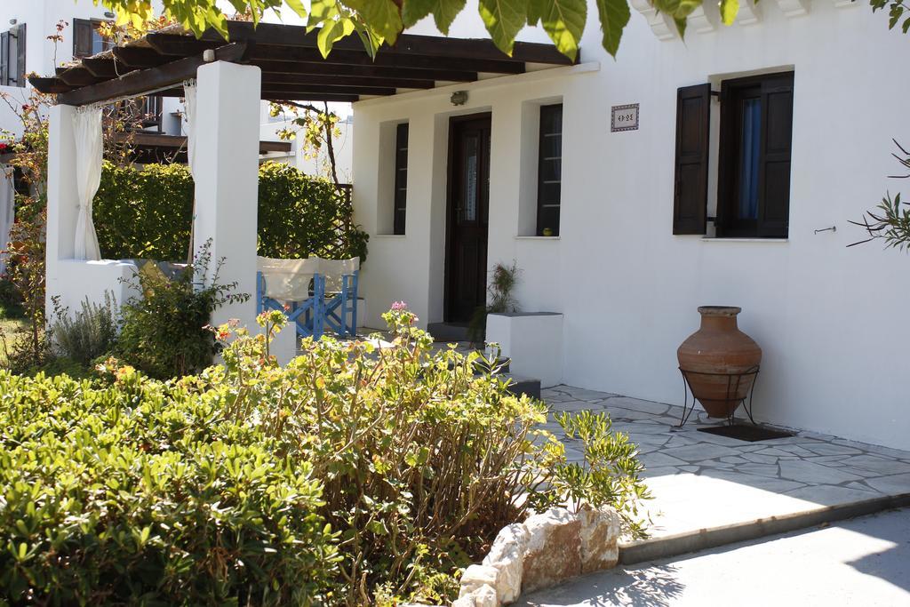 Villa Mantalena Skyros Exterior photo