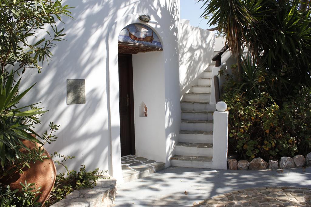 Villa Mantalena Skyros Exterior photo