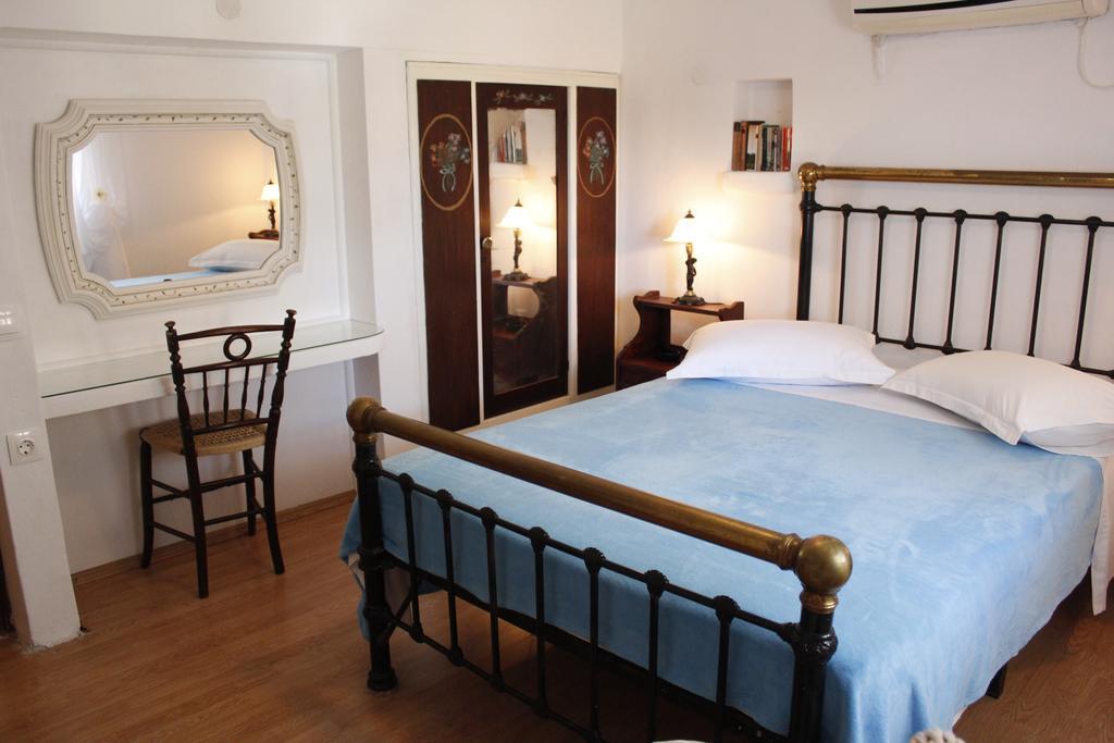 Villa Mantalena Skyros Exterior photo